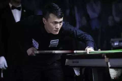 在此前面对 在此前面对