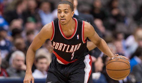 尤其是在前 尤其是在前